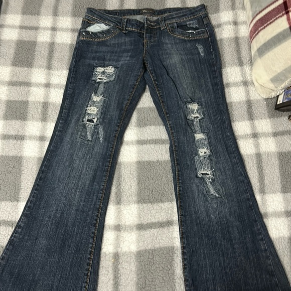 Jeans size 7 dark wash - Picture 1 of 3